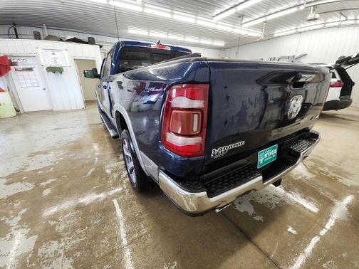 Patriot Blue Pearlcoat 2019 RAM 1500 Laramie
