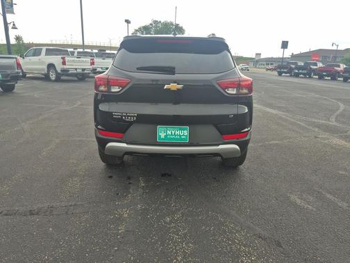 Mosaic Black Metallic 2023 Chevrolet Trailblazer LT