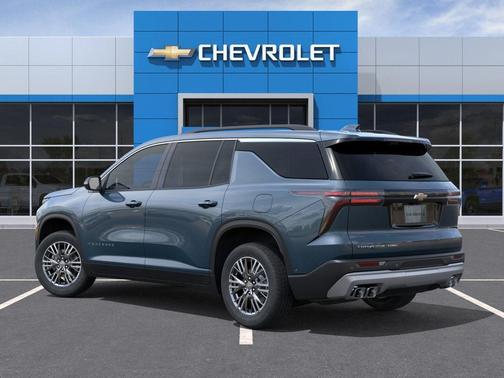 Lakeshore Blue Metallic 2026 Chevrolet Traverse LT