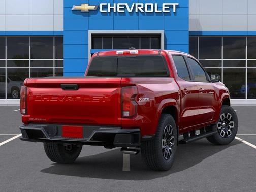 Radiant Red Tintcoat 2026 Chevrolet Colorado Z71