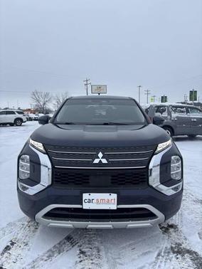 2022 Mitsubishi Outlander SE Launch Edition S-AWC