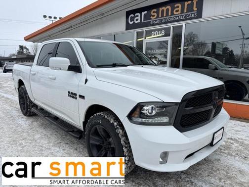 2018 RAM 1500 Night Crew Cab 4x4 5'7' Box
