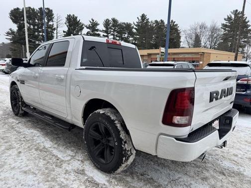 2018 RAM 1500 Night Crew Cab 4x4 5'7' Box