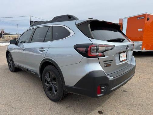 Ice Silver Metallic 2021 Subaru Outback Onyx Edition XT