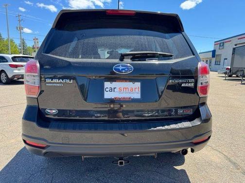 Crystal Black Silica 2014 Subaru Forester 2.5i Limited