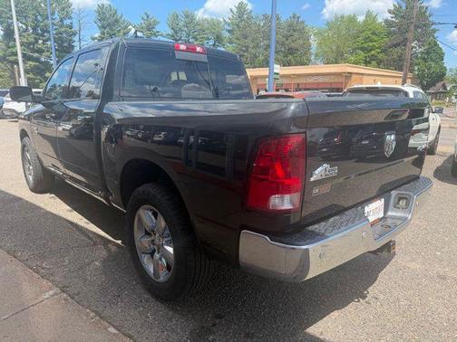 Brilliant Black Crystal Pearlcoat 2016 RAM 1500 Big Horn