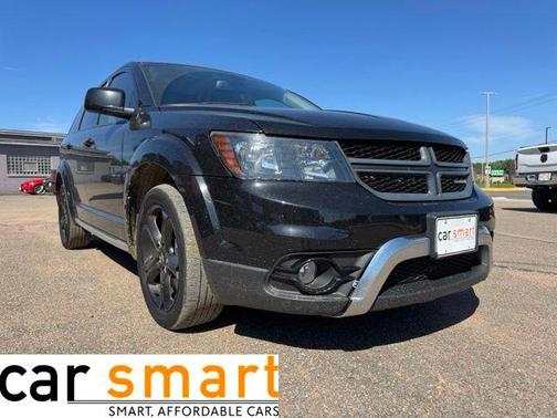 Pitch Black Clearcoat 2018 Dodge Journey Crossroad