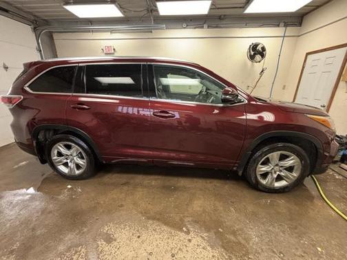 2015 Toyota Highlander Limited Platinum