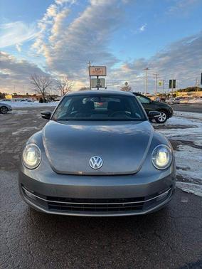 2012 Volkswagen Beetle Base