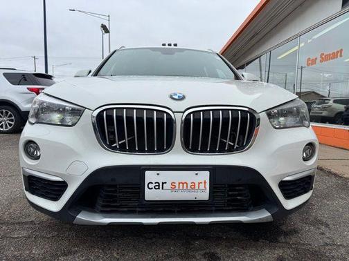 Alpine White 2018 BMW X1 xDrive28i