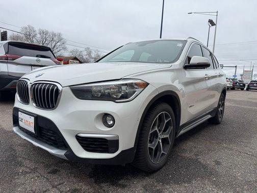 Alpine White 2018 BMW X1 xDrive28i