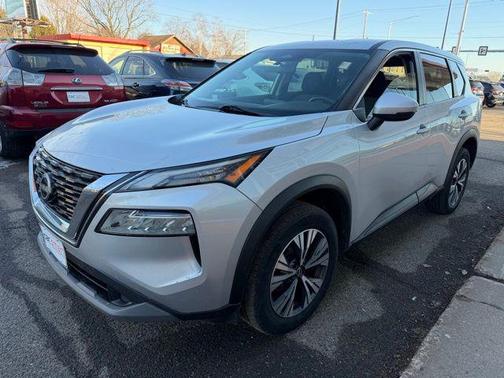 2022 Nissan Rogue SV