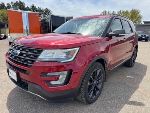 Ruby Red Metallic 2017 Ford Explorer XLT