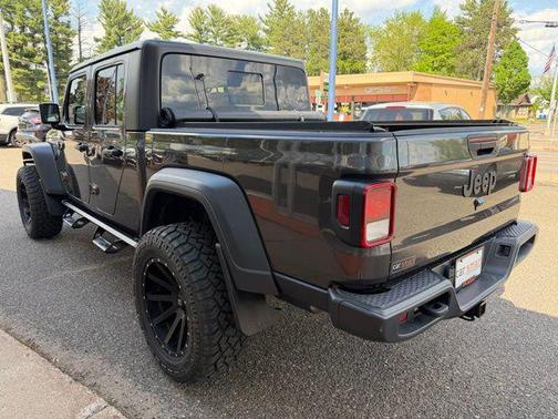 Granite Crystal Metallic Clearcoat 2020 Jeep Gladiator Sport S