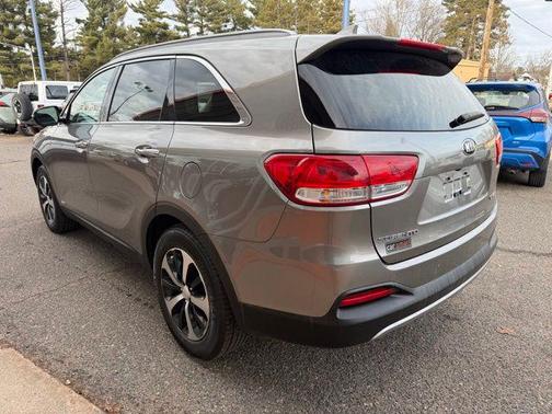 2016 Kia Sorento EX