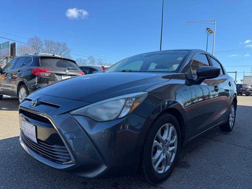 2018 Toyota Yaris iA Base