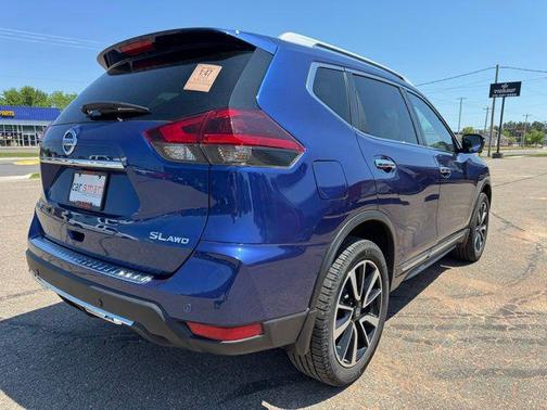 Caspian Blue Metallic 2020 Nissan Rogue SL