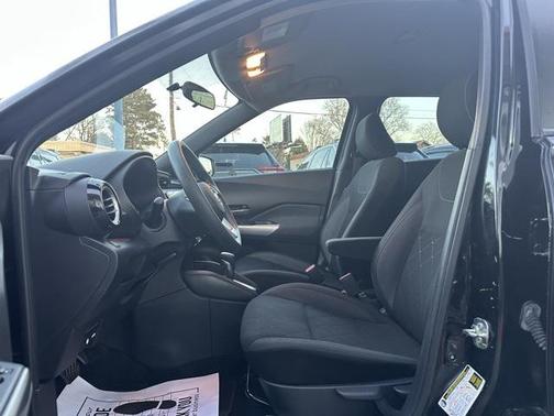 2019 Nissan Kicks SV