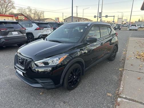 2019 Nissan Kicks SV