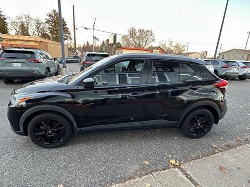 2019 Nissan Kicks SV