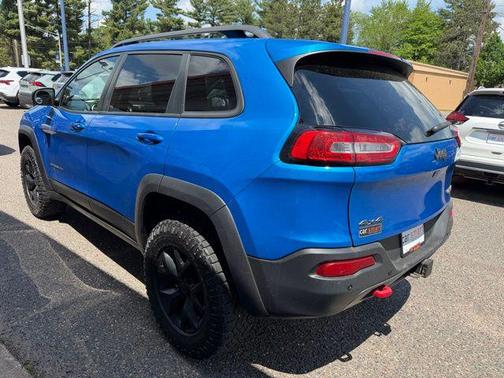 Blue 2018 Jeep Cherokee Trailhawk