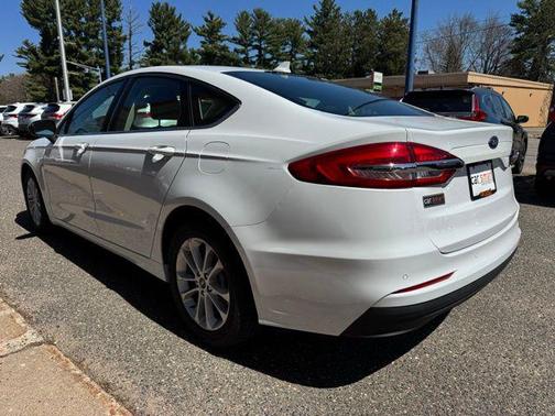 Oxford White 2020 Ford Fusion SE