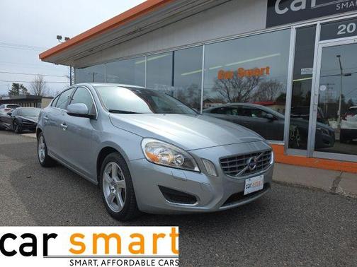 2013 Volvo S60 T5 Premier