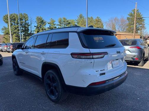Bright White Clearcoat 2021 Jeep Grand Cherokee L Altitude