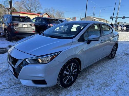 2021 Nissan Versa 1.6 SV