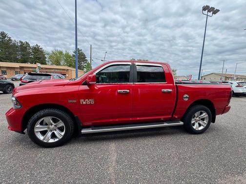 Flame Red Clearcoat 2016 RAM 1500 Sport
