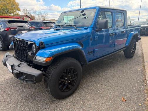 2022 Jeep Gladiator Altitude 4x4