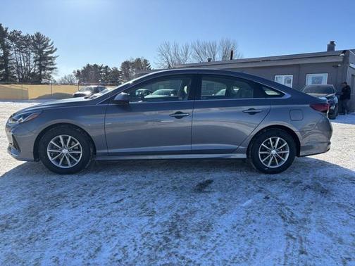 2019 Hyundai SONATA SE