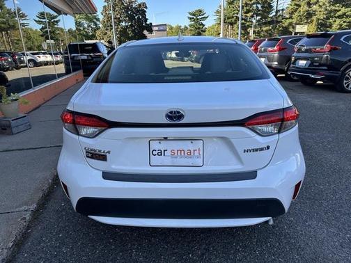 2022 Toyota Corolla Hybrid LE