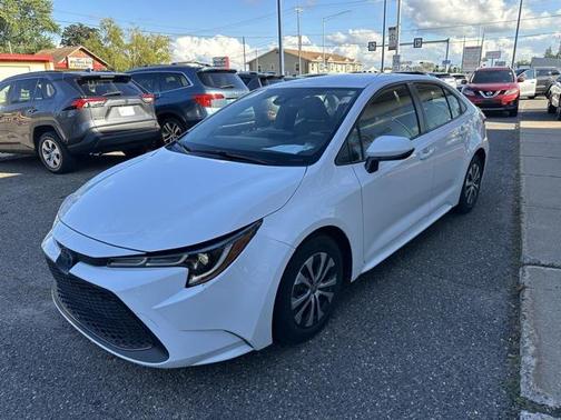 2022 Toyota Corolla Hybrid LE