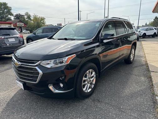 2021 Chevrolet Traverse LT Cloth