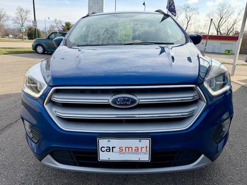 Lightning Blue Metallic 2019 Ford Escape SEL