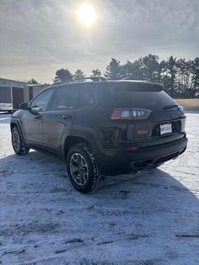 2021 Jeep Cherokee Trailhawk