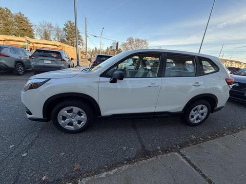 2024 Subaru Forester Base