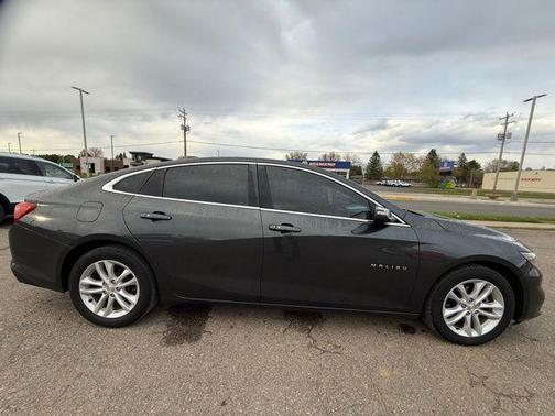 Nightfall Gray Metallic 2017 Chevrolet Malibu 1LT