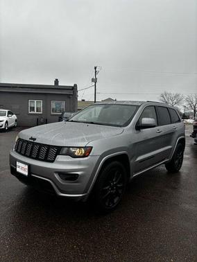 2019 Jeep Grand Cherokee Altitude