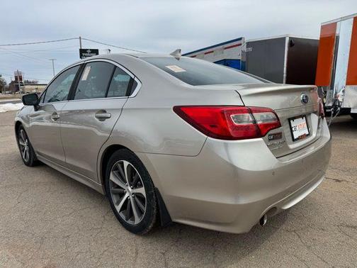 Tungsten Metallic 2017 Subaru Legacy Limited