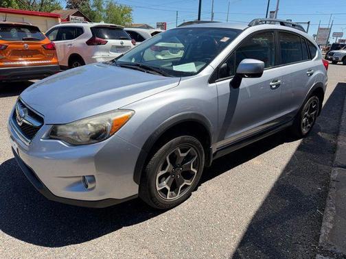 Ice Silver Metallic 2014 Subaru XV Crosstrek 2.0i Limited