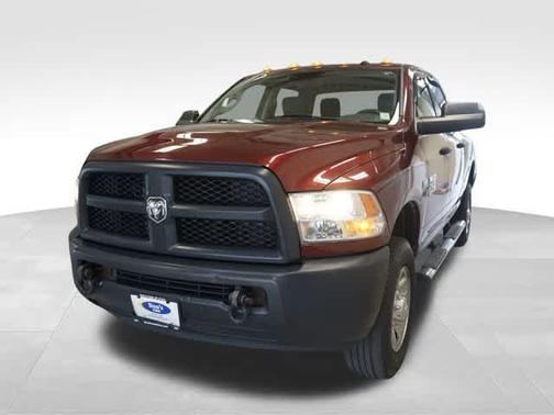 2017 RAM 2500 Tradesman Crew Cab 4x4 6'4' Box