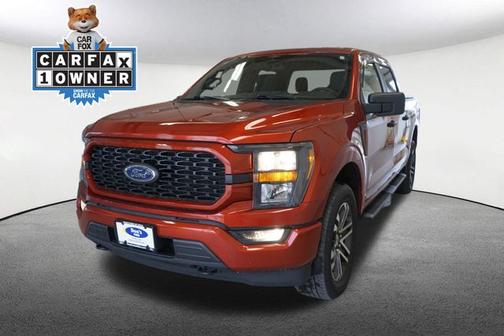 HOT PEPPER RED MET TINTD CC 2023 Ford F-150 XL Truck