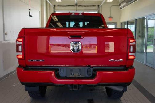 2021 RAM 2500 Big Horn Crew Cab 4x4 6'4' Box