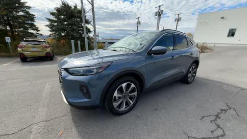 2024 Ford Escape Platinum