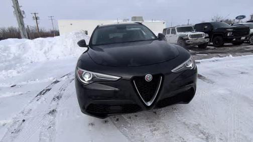 2018 Alfa Romeo Stelvio Sport