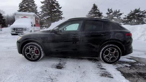 2018 Alfa Romeo Stelvio Sport