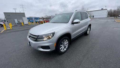 2017 Volkswagen Tiguan 2.0T WOLFSBURG