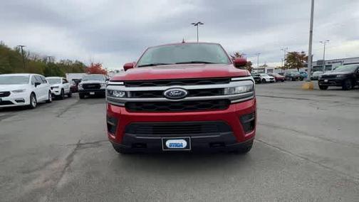 2022 Ford Expedition Max XLT
